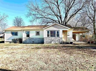 412 Evergreen St, Greenfield, TN 38230