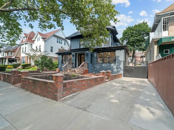 2729 Bedford Avenue image 33 of 33