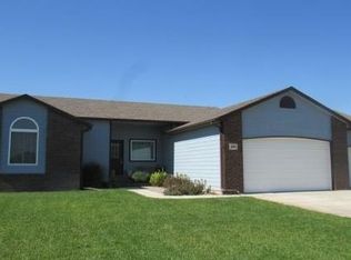 500 Dull Knife St, McPherson, KS 67460