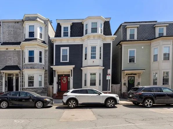150 M St #2, South Boston, MA 02127