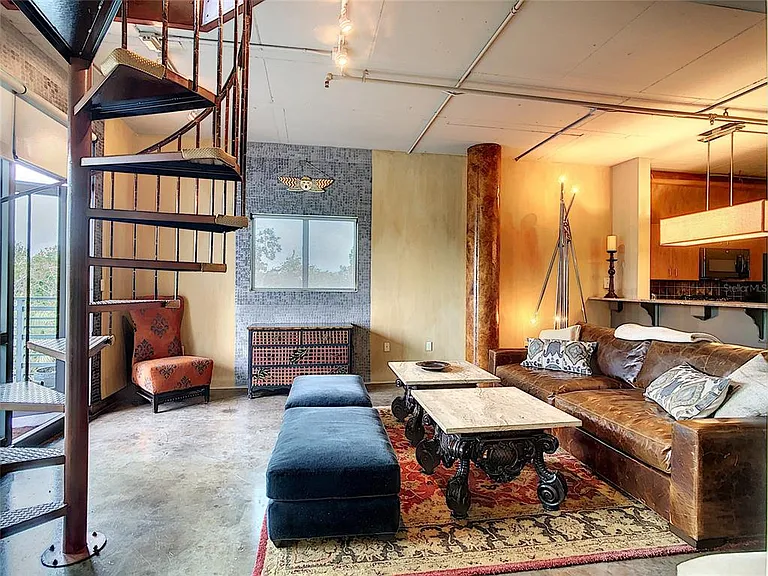 10 N Summerlin Ave #30 — Photo 71