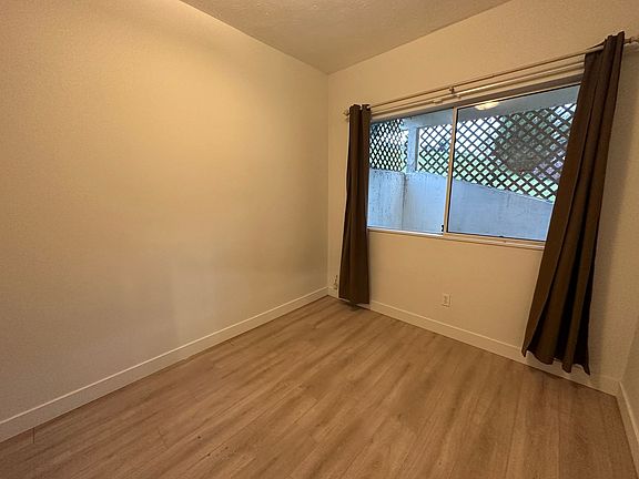 4th image of 2767 Babich St #Basement