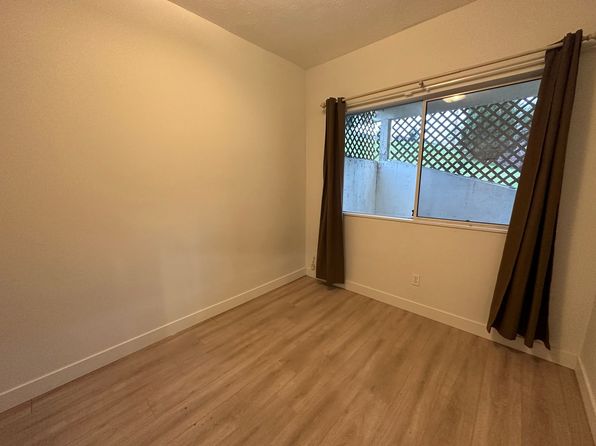 2 bedroom rental in Abbotsford — photo 4