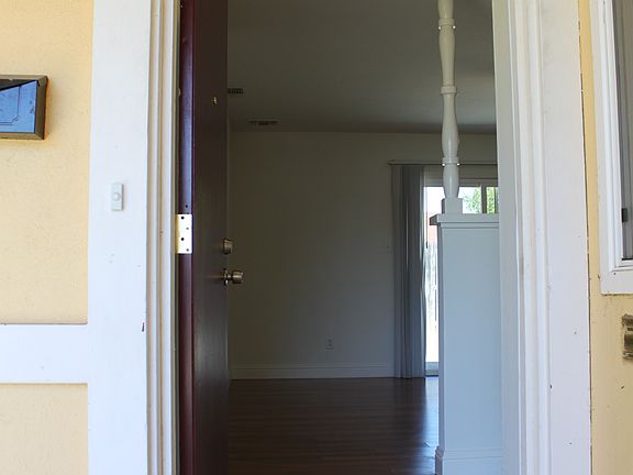 4th image of 6937 Richman Way