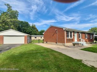 10207 Caven Ave, Louisville, KY 40229