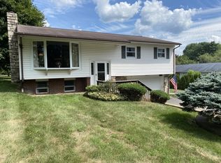 91 Bel Air Dr, Lewisburg, PA 17837