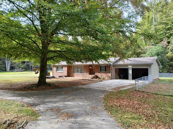 66 Davidson Dr