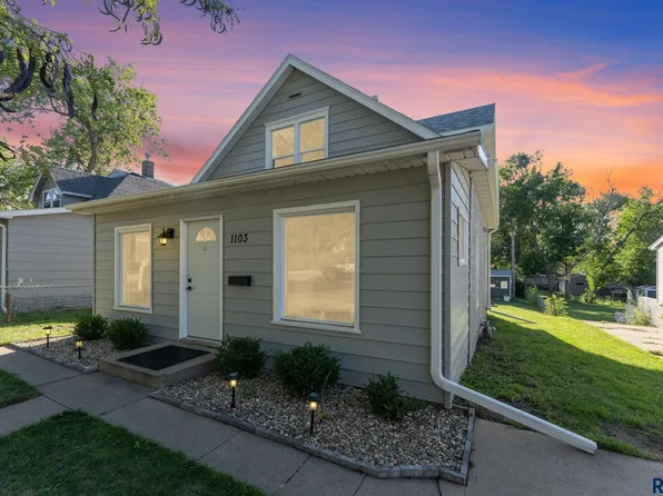 1103 N Duluth Ave, Sioux Falls, SD 57104