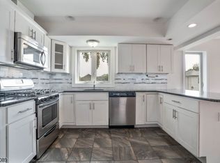 307 E Elizabeth Ave APT 5, Linden, NJ 07036