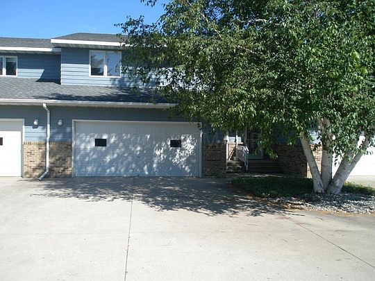 1st image of 791 Royal Oaks Dr N
