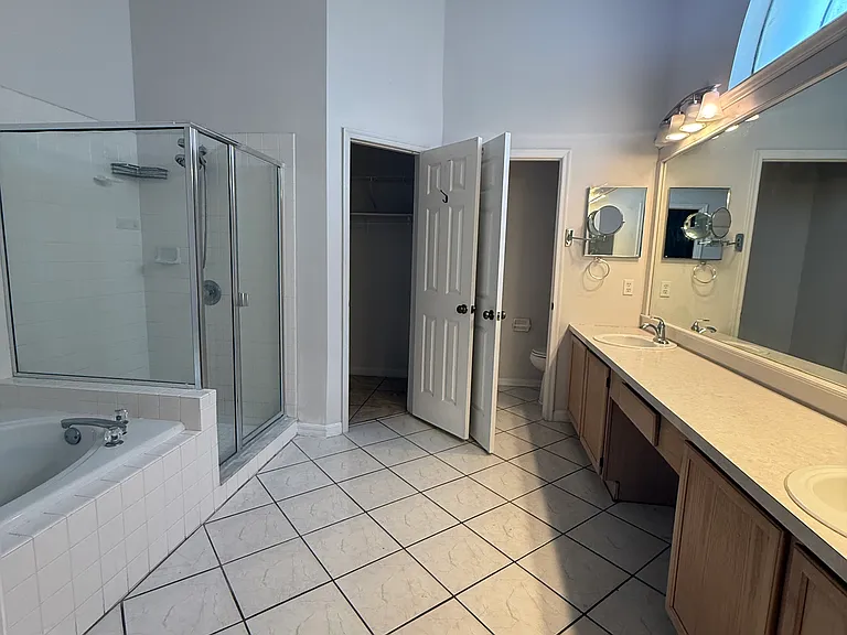 8467 Fort Thomas Way — Photo 5