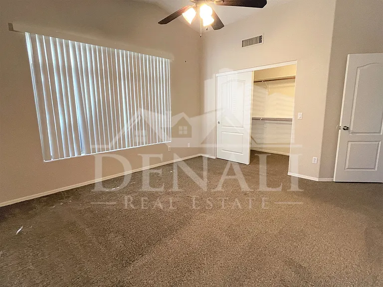 1121 S Western Skies Dr — Photo 11