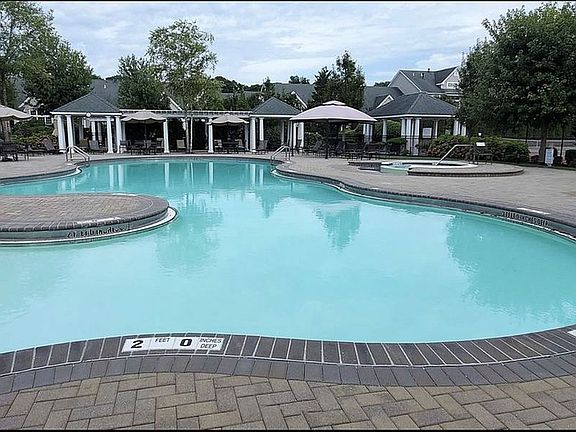 3rd image of 145 Symphony Dr #145