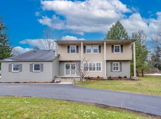 6492 Elmcrest Dr, Hudson, OH 44236