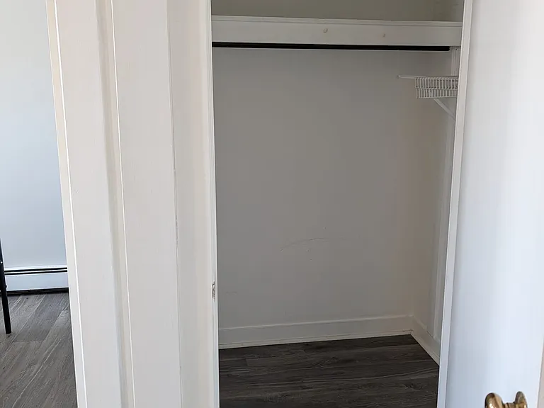 1004.5 Fanny St #L — Photo 11
