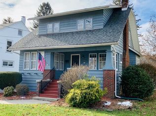91 Morningside Dr, Elmira, NY