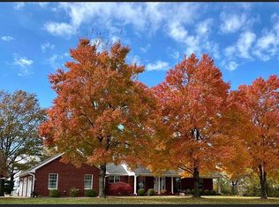 12409 S Rosetta Dr, Haubstadt, IN 47639