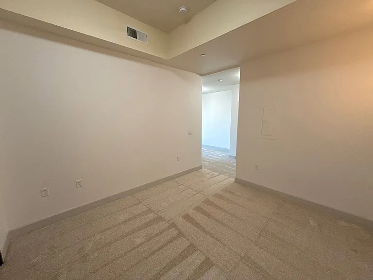 150 Liberty St NE — Photo 34