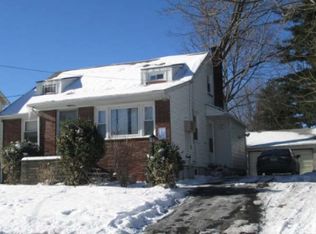 666 Golf Ter, Union, NJ 07083