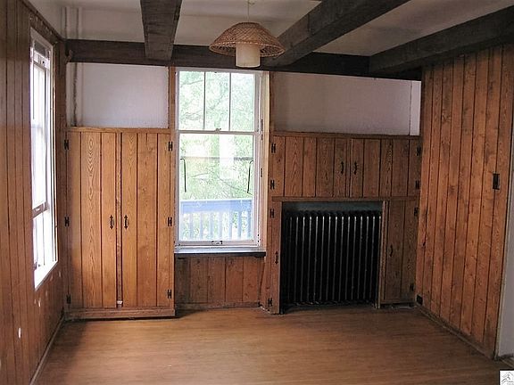 3rd image of 1846 Woodland Ave