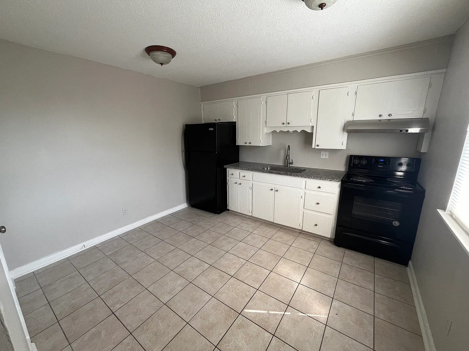 5101 H Street — Photo 2