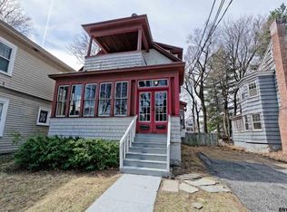 7 Delaware Ter, Albany, NY 12209