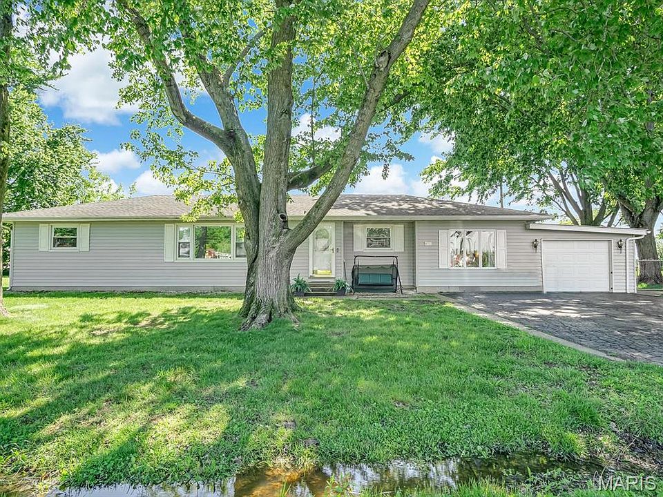 1st image of 407 S Bel Aire Dr