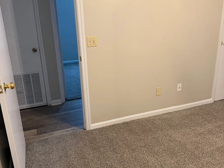 663 Windhaven Dr — Photo 50