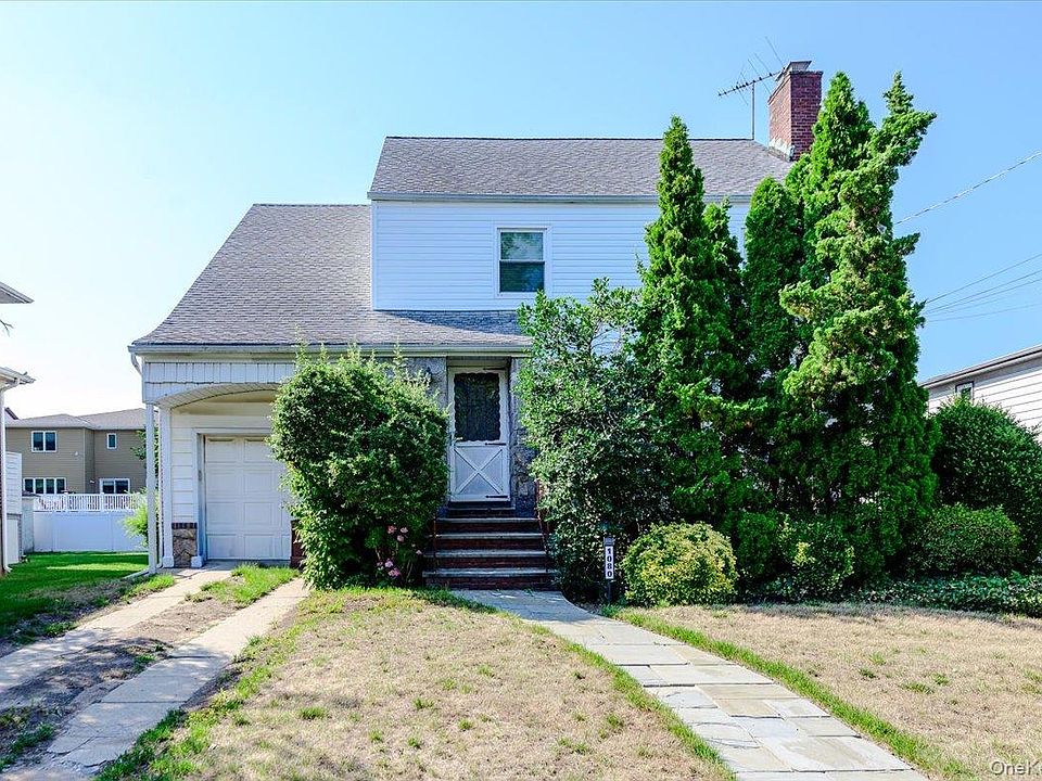 1st image of 1080 Roselle Place