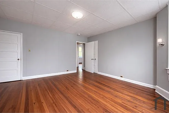 2604 Hamilton Ave #2 — Photo 5
