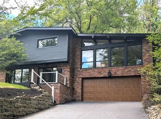 2317 Marbury Rd, Pittsburgh, PA 15221