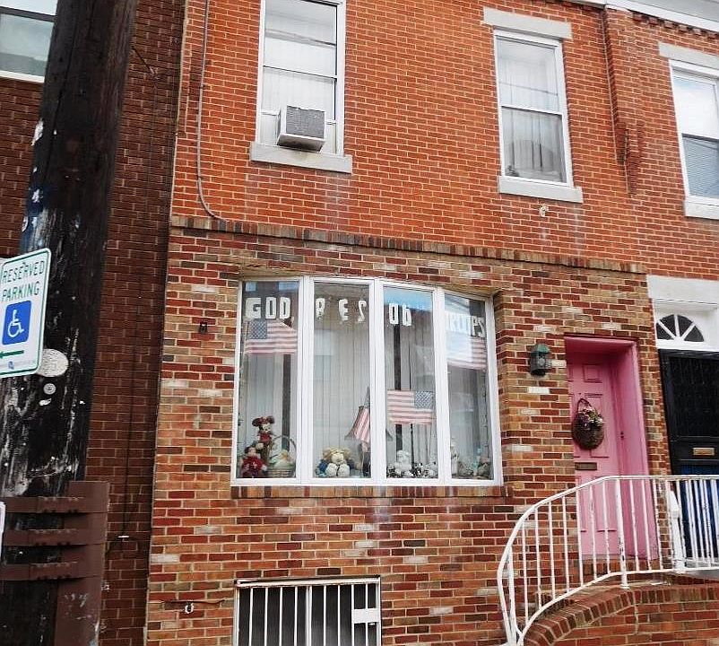 1st image of 2321 S 10th St