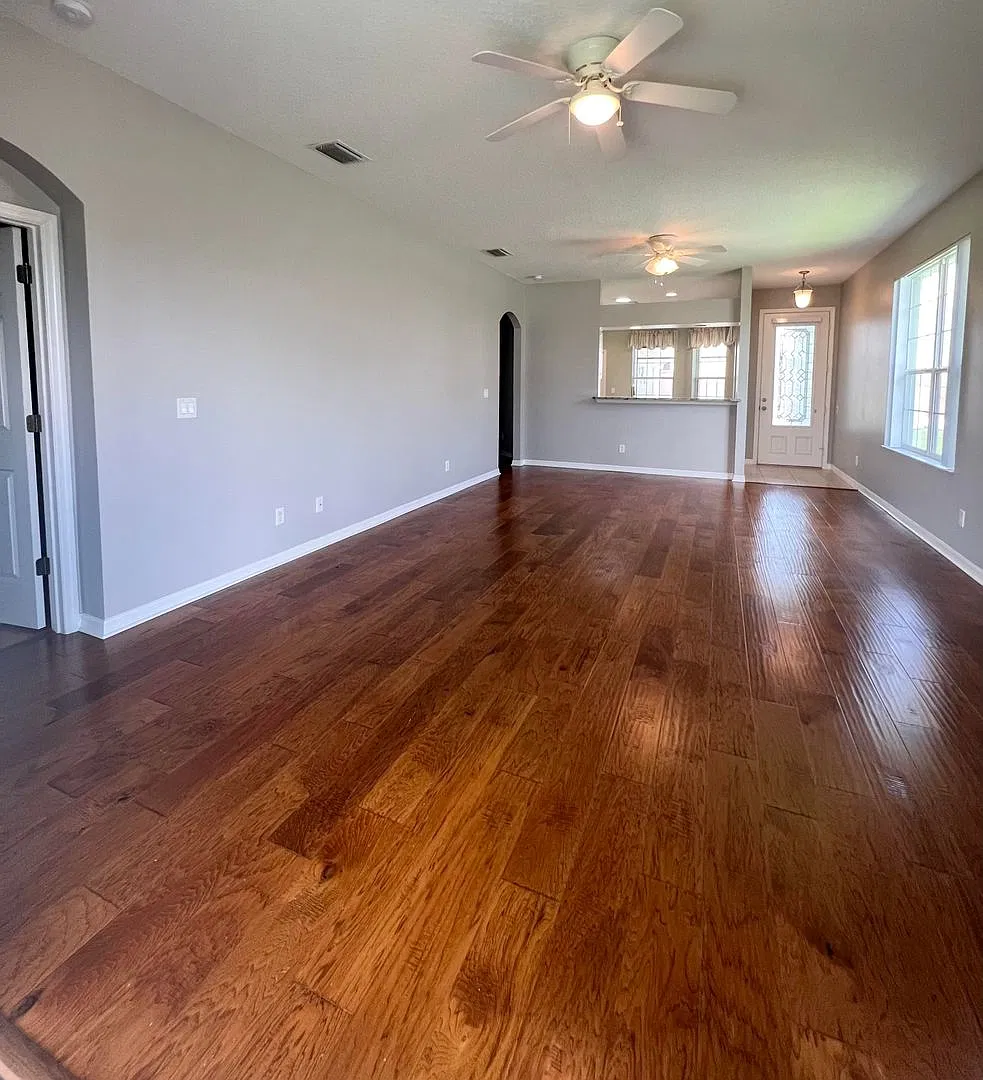 Gorgeous 3 bedroom, two bathroom home in 55+ Legacy of Leesburg! — Photo 3