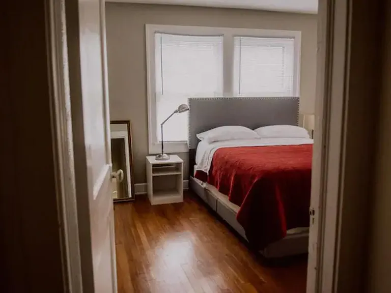 4248 N College Ave — Photo 11
