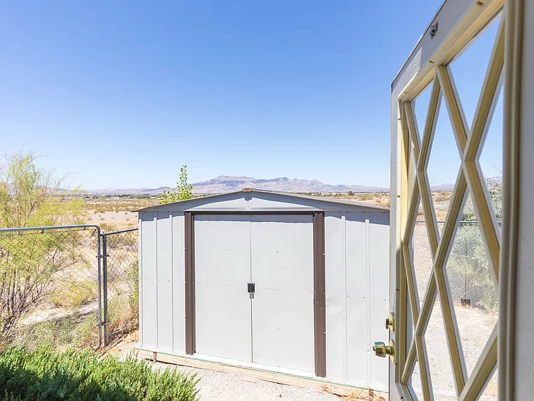 1130 E Mesquite Ave #2 — Photo 28