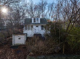 62 Lake St, Waltham, MA 02451