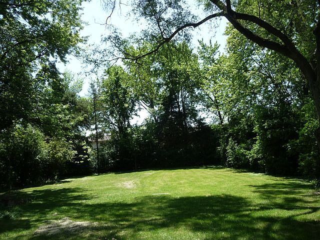 2nd image of 3861 Greenacre Dr
