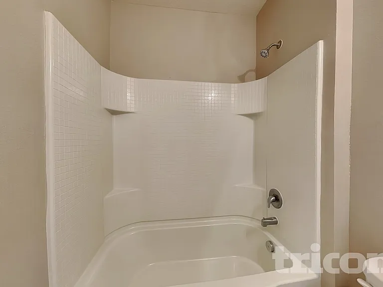 991 Summer Glen Dr — Photo 12