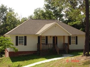 177 Lauren Cir, Chickamauga, GA 30707