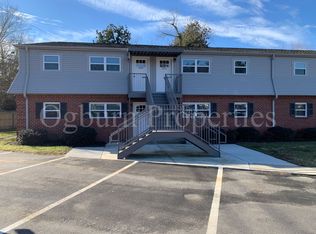 207 Mayberry Ave #0, Mount Airy, NC 27030