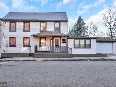 32 S Locust St, Marietta, PA, 17547