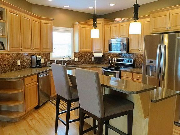2nd image of 5433 NW 78th Ct