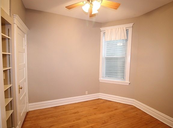 4th image of 1667 W Olive Ave #1