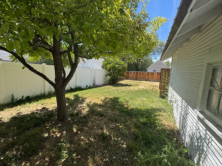 635 S 4th Ave — Photo 17