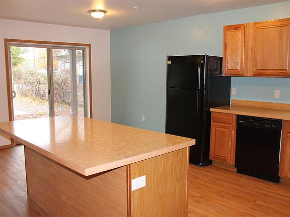4th image of 1410 Worden Ave APT 107