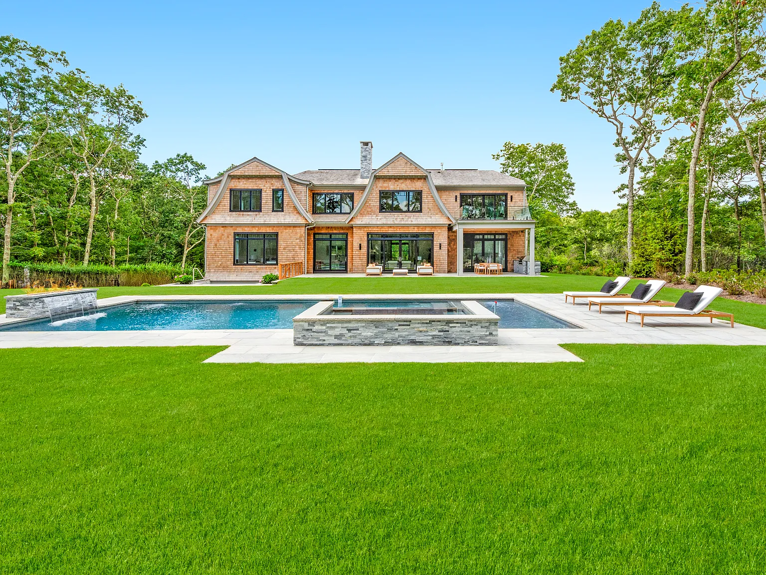 Sag Harbor 5-Acre Estate with Tennis and Views — Photo 1