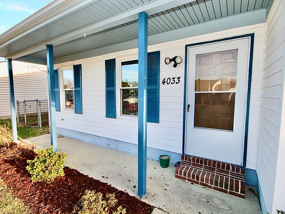 4th image of 4033 Rainbow Dr