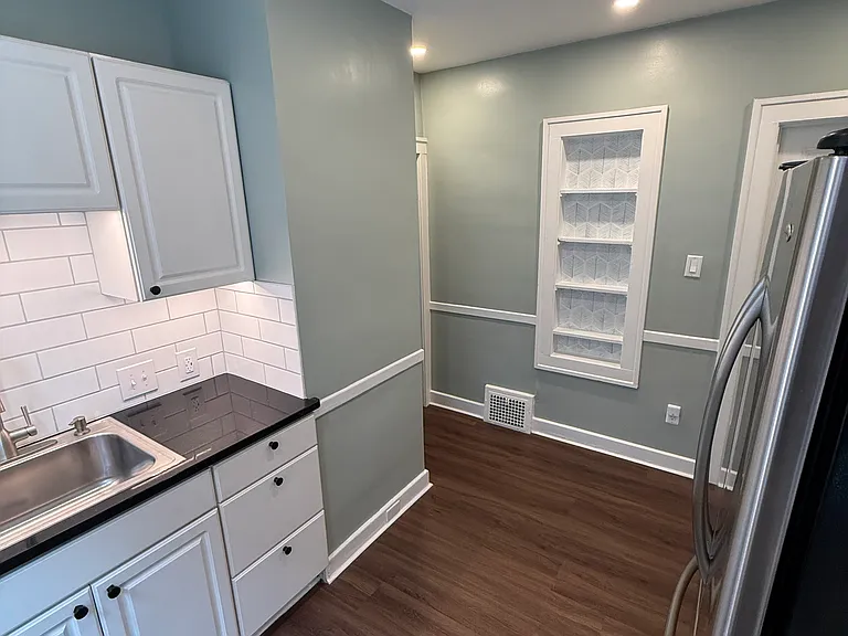 1312 Maryland St — Photo 5
