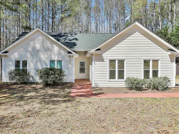 49 Thorntons Gap, Newnan, GA 30265