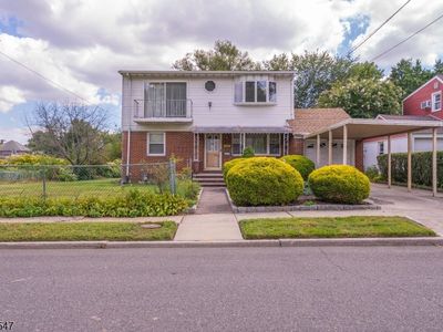 559 Uncas Ave, Roselle, NJ, 07203